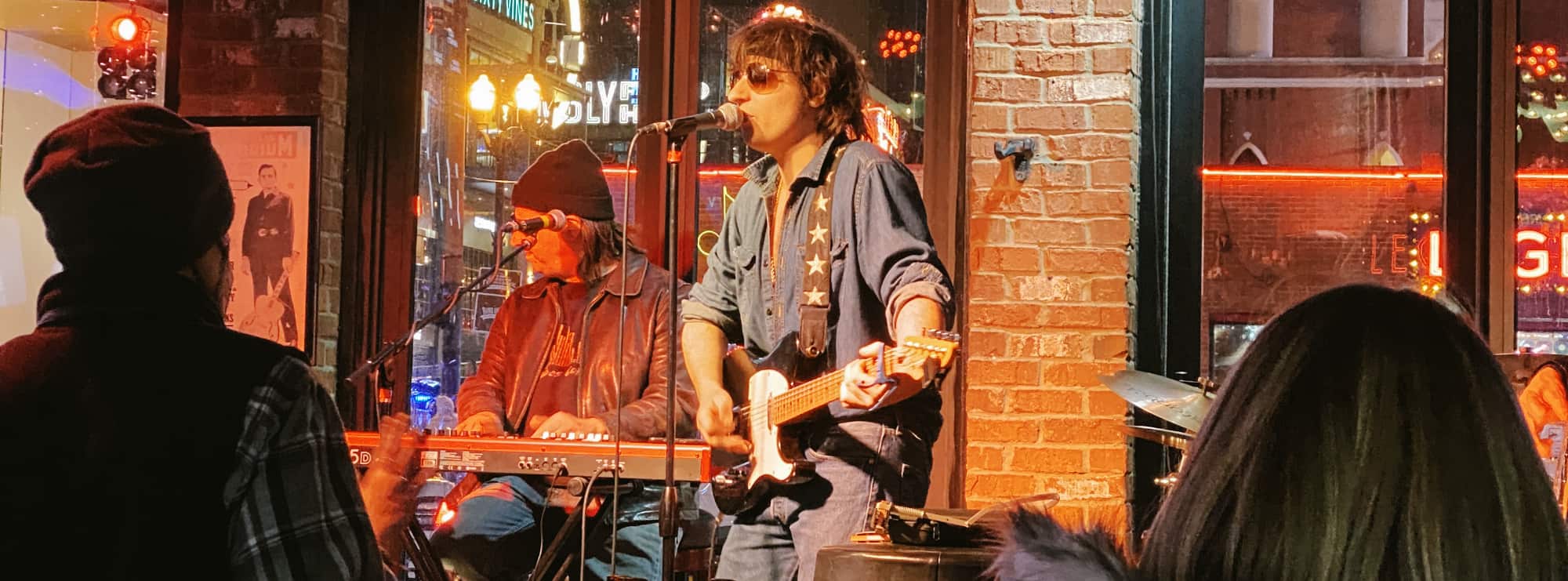 bar singer on guitar in Harrisburg